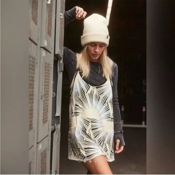 NWOT Free People Hot Shot printed mini with built in shorts - Picture 2 of 5